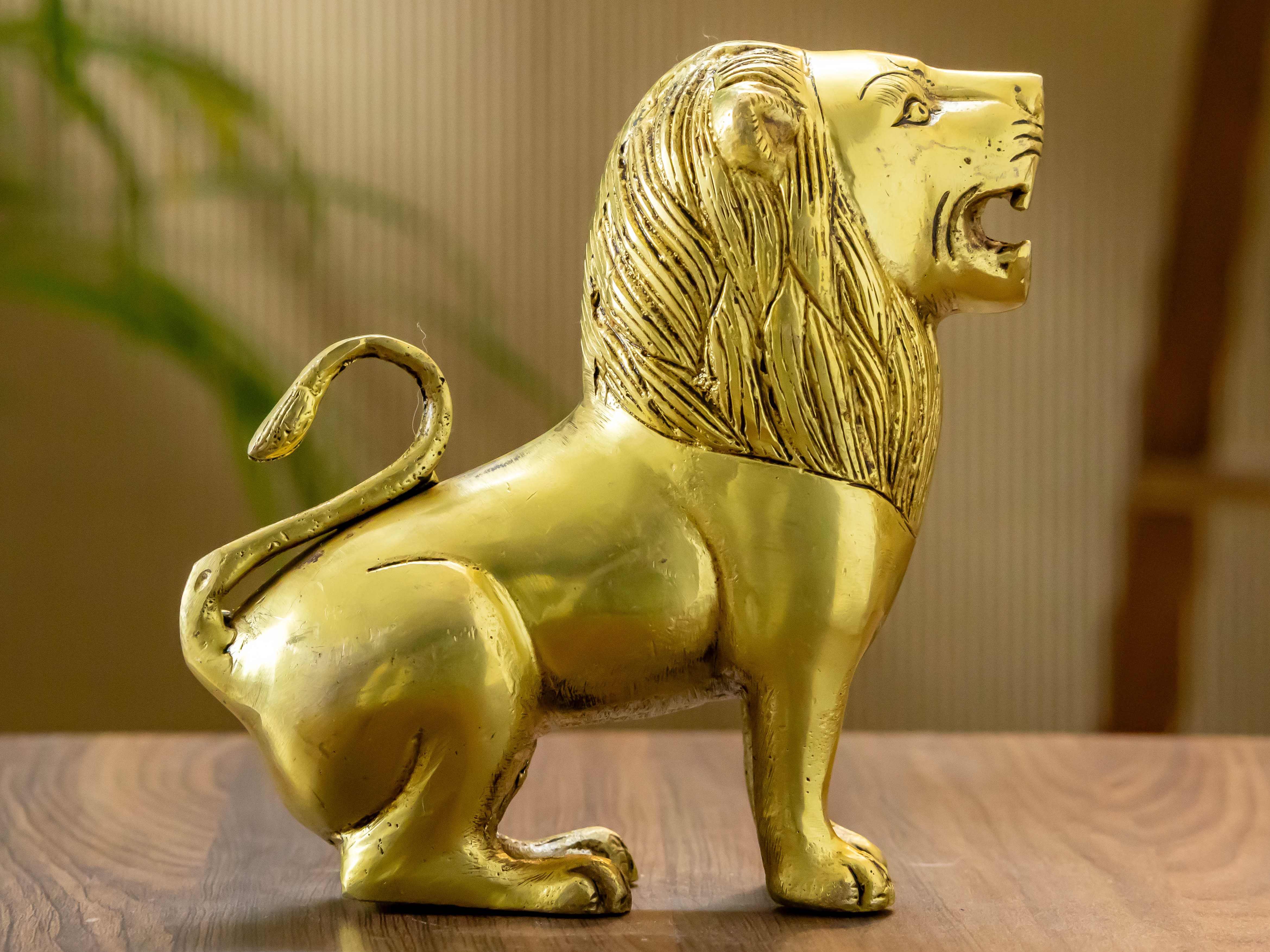 Handcrafted Brass Lion Statue – Regal and Majestic Artisan Sculpture